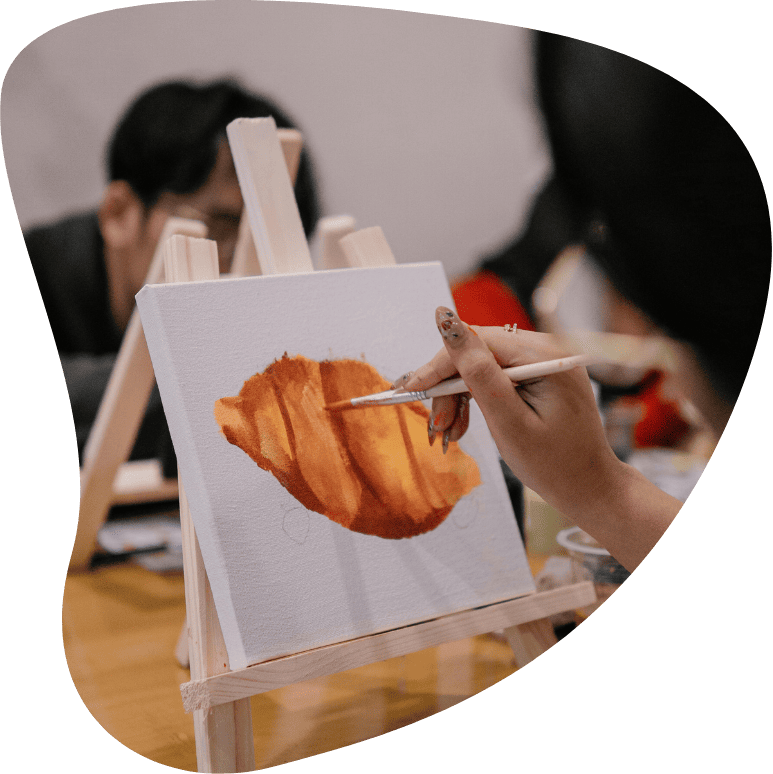 Dibujo de cruasan sobre lienzo
